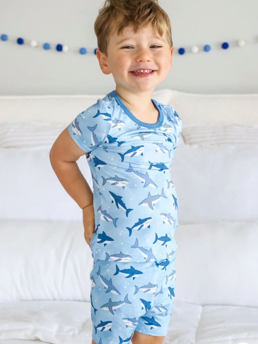 ❤️ Two-Piece Short Pajama Set | Fin Friends